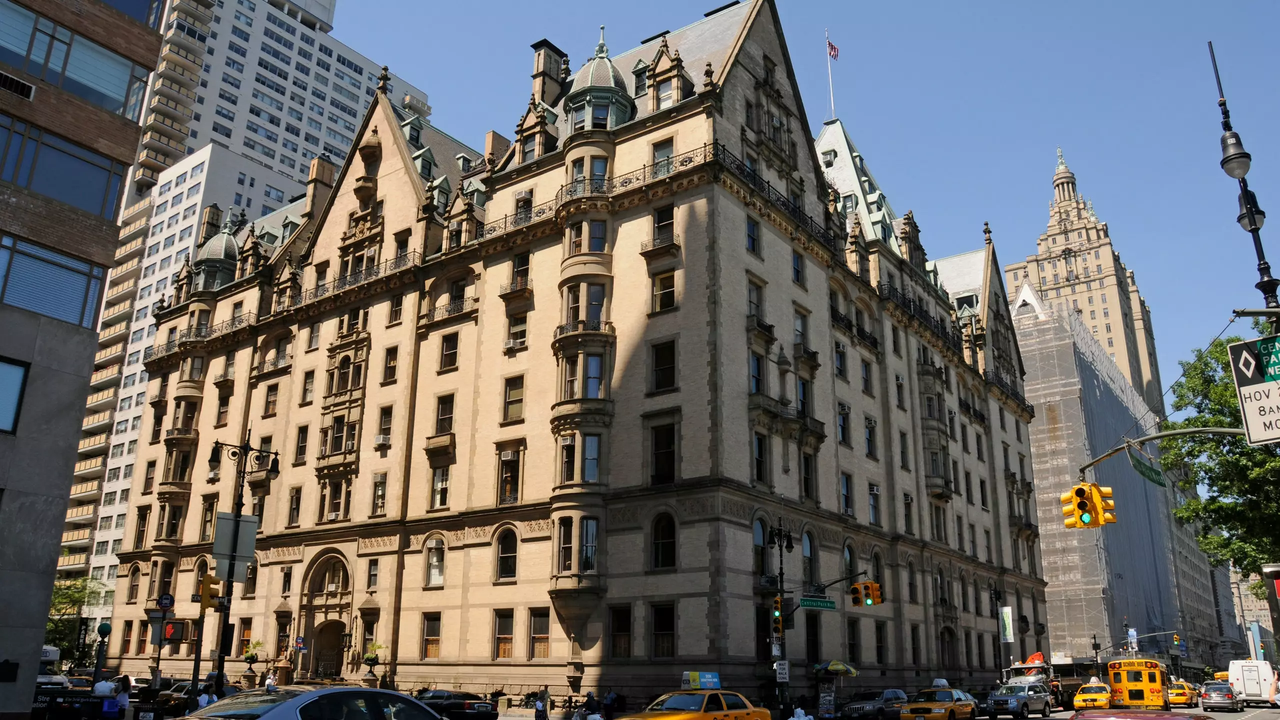 Picture of the Dakota appartments in new york